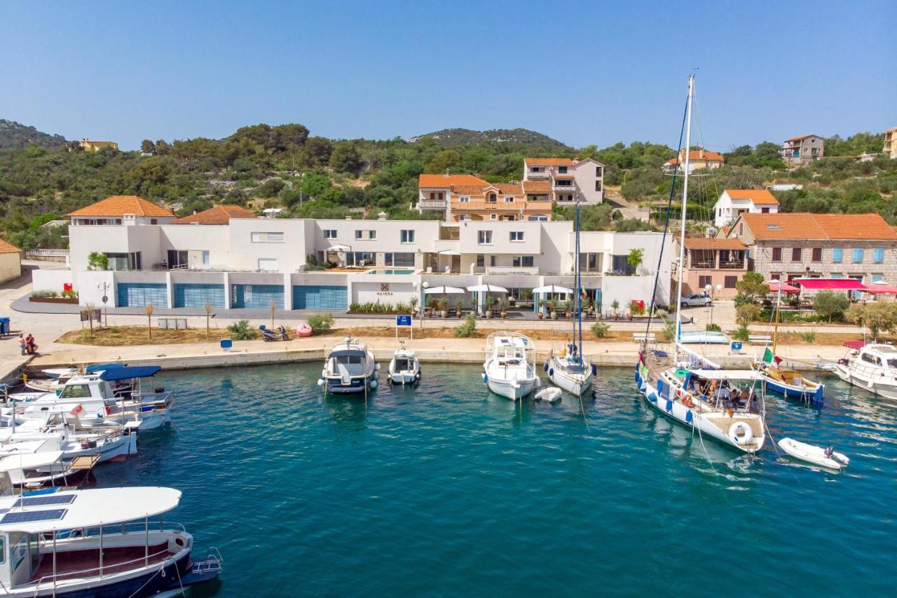 Maiora Luxury Island Suites Sali Esterno foto