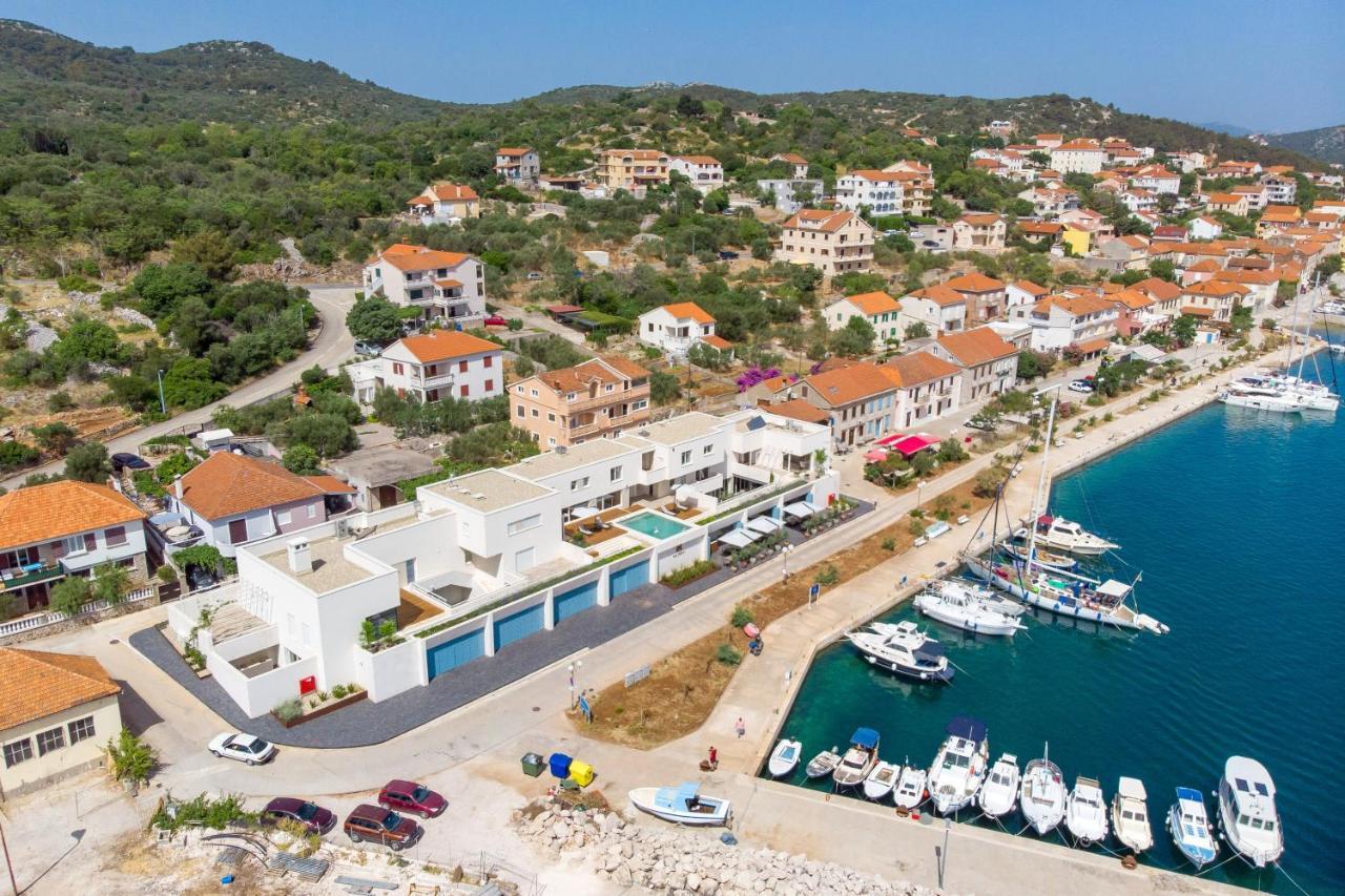 Maiora Luxury Island Suites Sali Esterno foto
