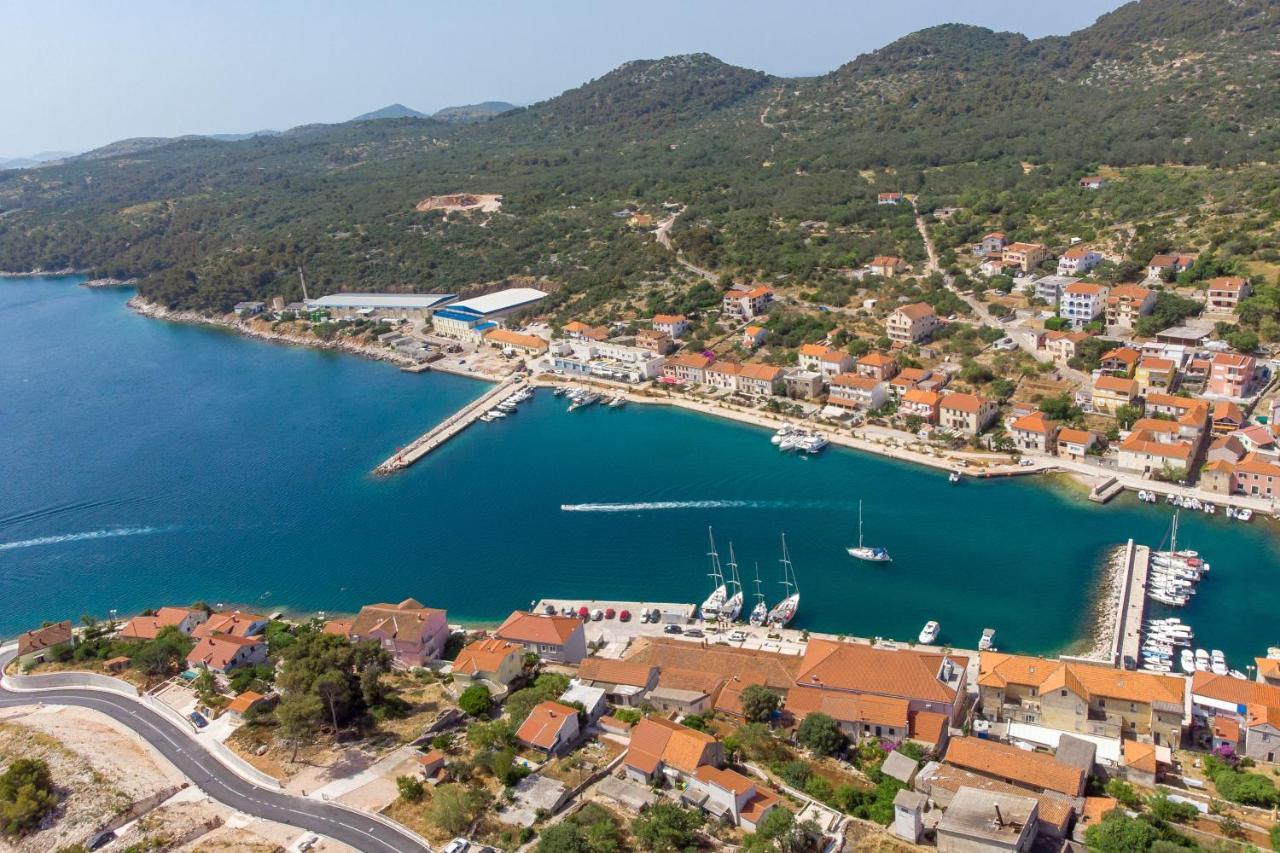 Maiora Luxury Island Suites Sali Esterno foto